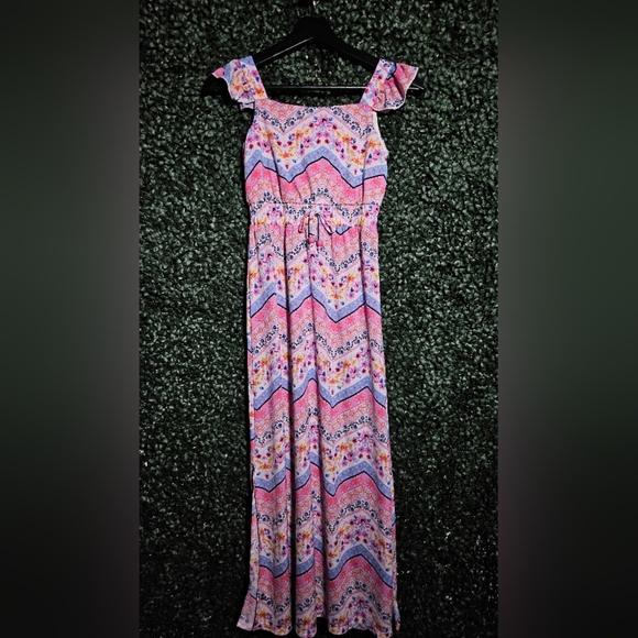 Floral Patterned Dress - Picture 1 of 4